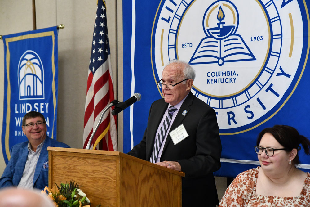 Alumni-Award25